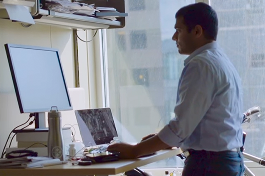 Image of Vyas Sekar at desk