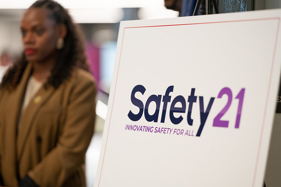 Safety21 logo