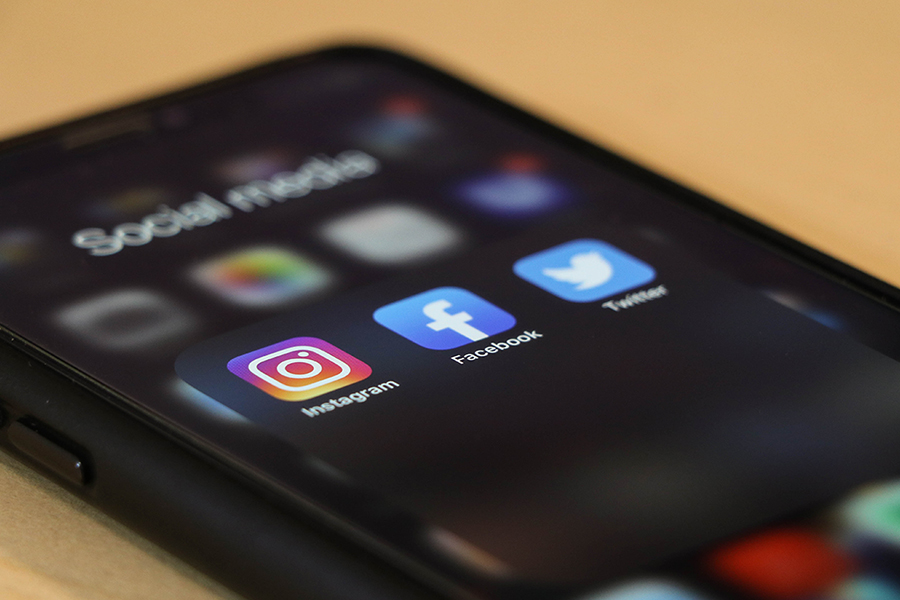 Social media apps on a iPhone